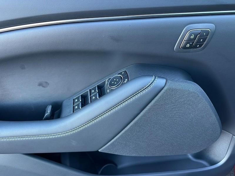 2025 Ford Mustang Mach-E Select - Photo 12