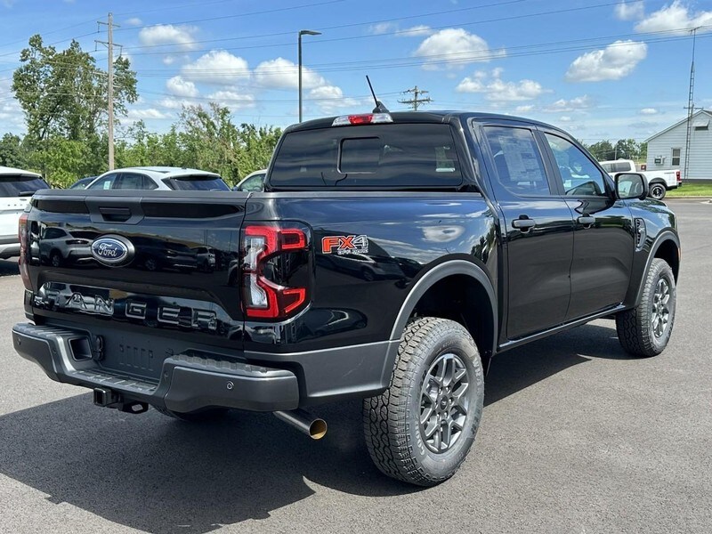 2025 Ford Ranger XLT photo 3