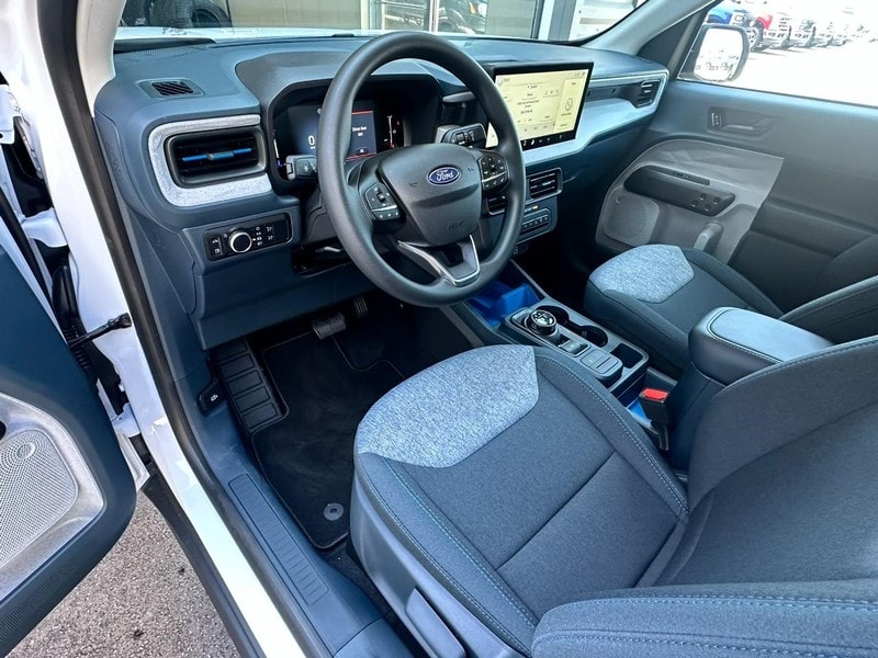 2026 Ford Maverick XLT - Photo 9