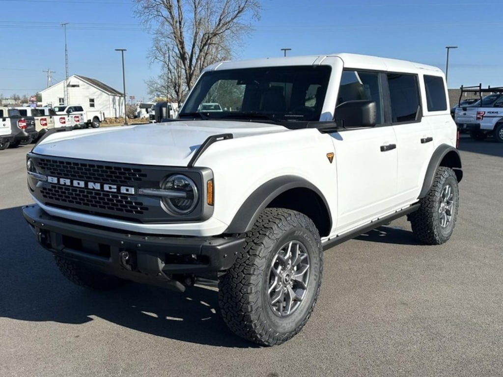 New 2025 Ford Bronco Badlands SUV