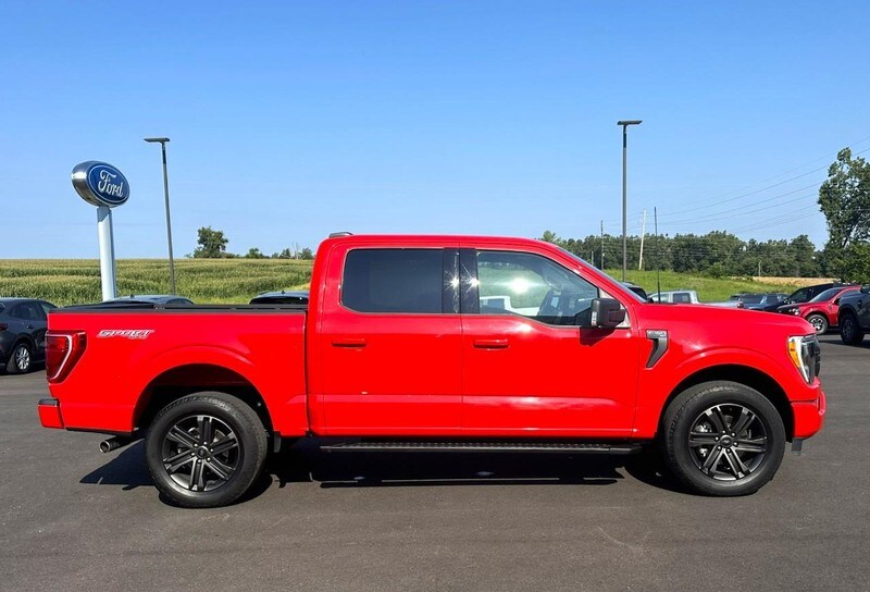 2022 Ford F-150 XLT photo 2