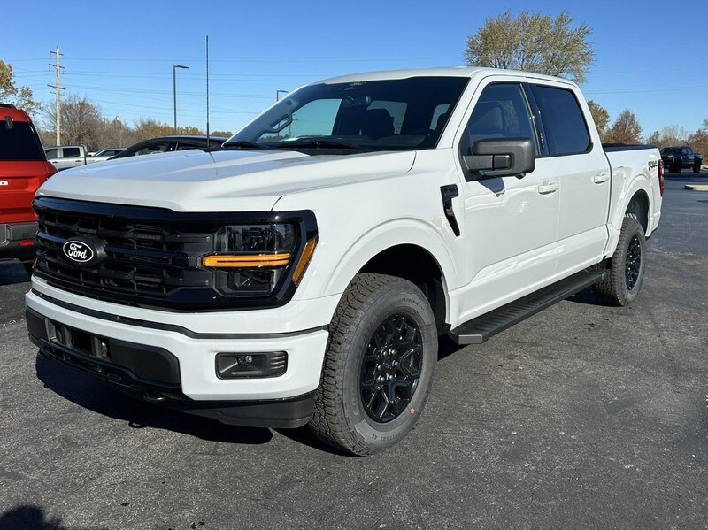 2024 Ford F-150 XLT photo 4
