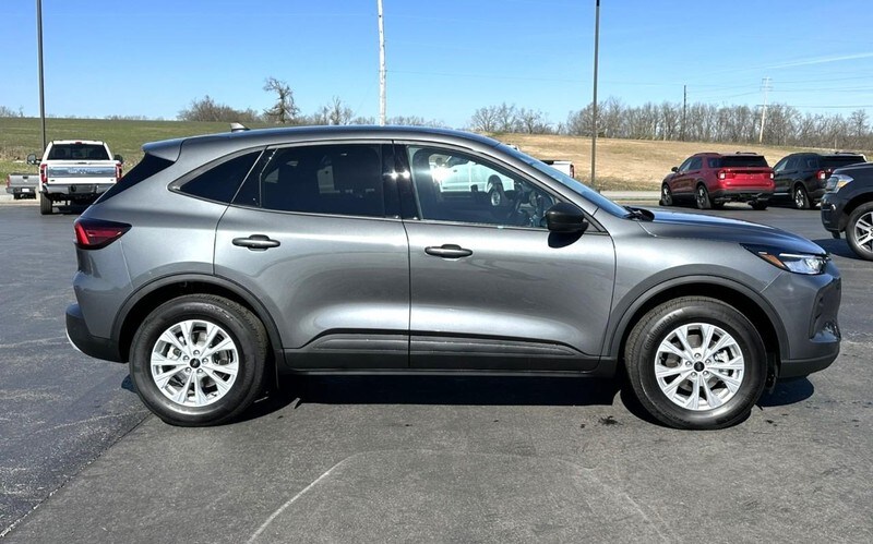 2025 Ford Escape Active photo 2
