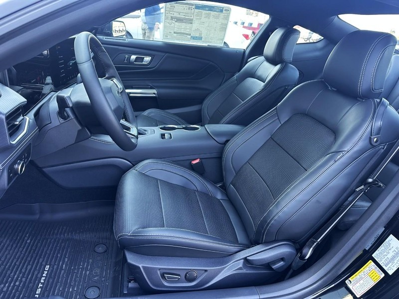 2025 Ford Mustang EcoBoost Premium Fastback - Photo 7