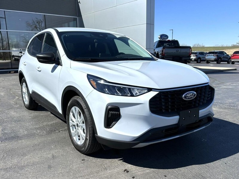 2025 Ford Escape Active photo 2