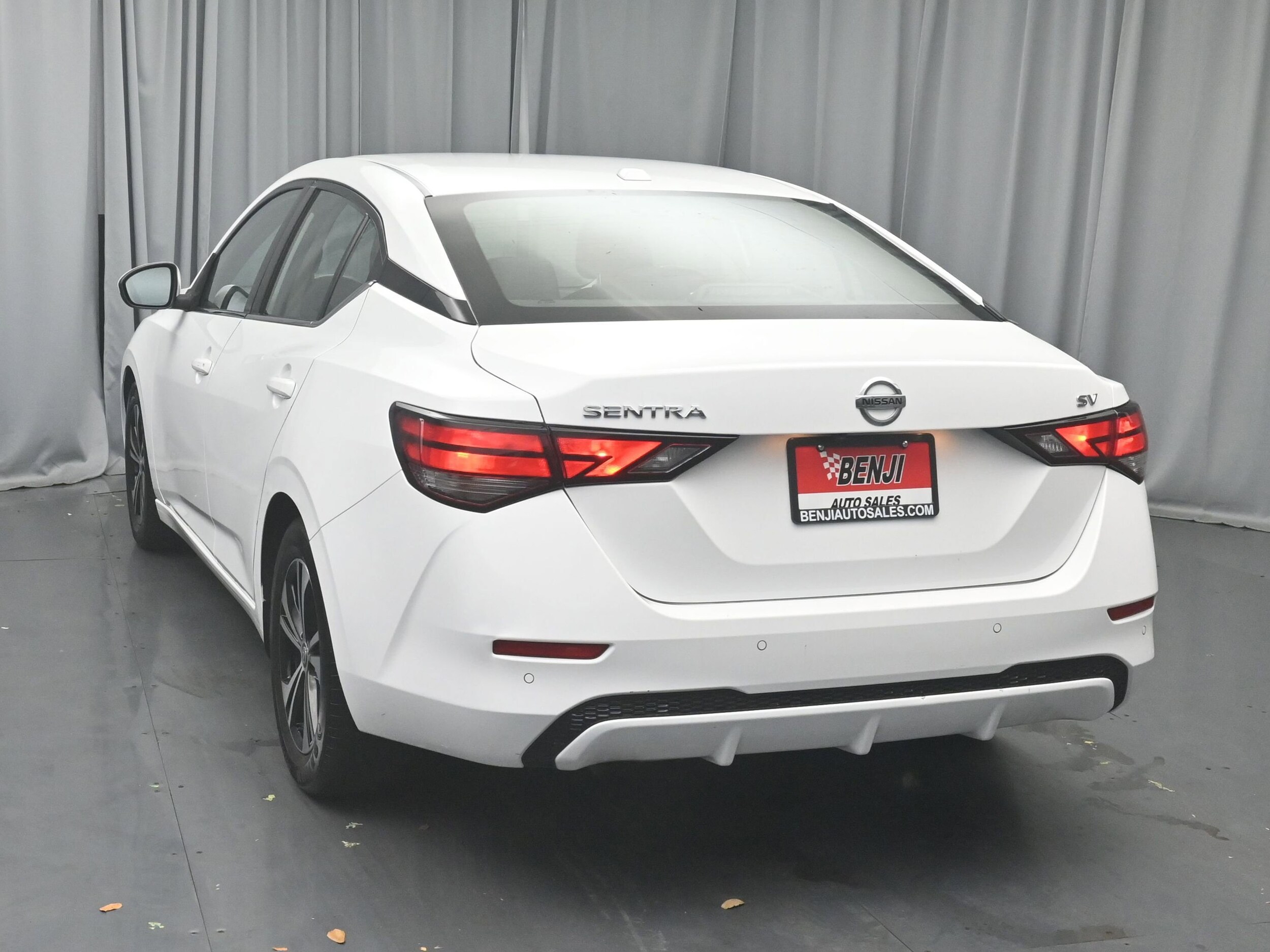 2022 Nissan Sentra SV photo 3