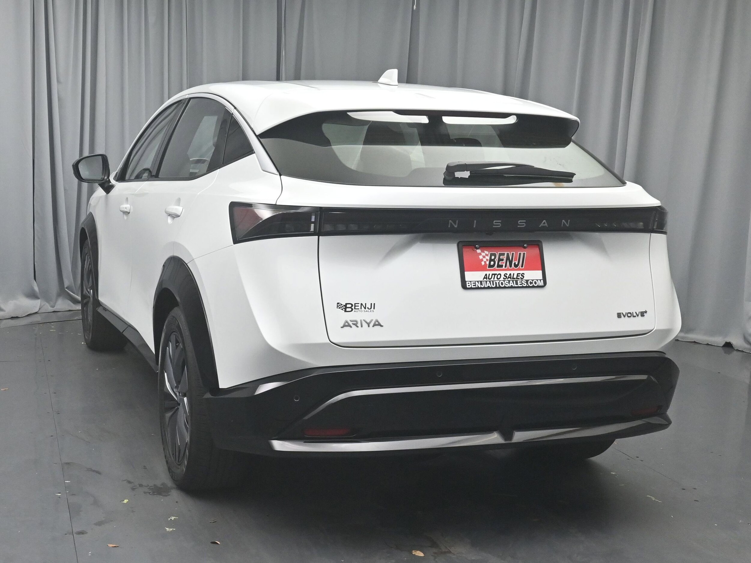 2023 Nissan ARIYA Evolve+ photo 4