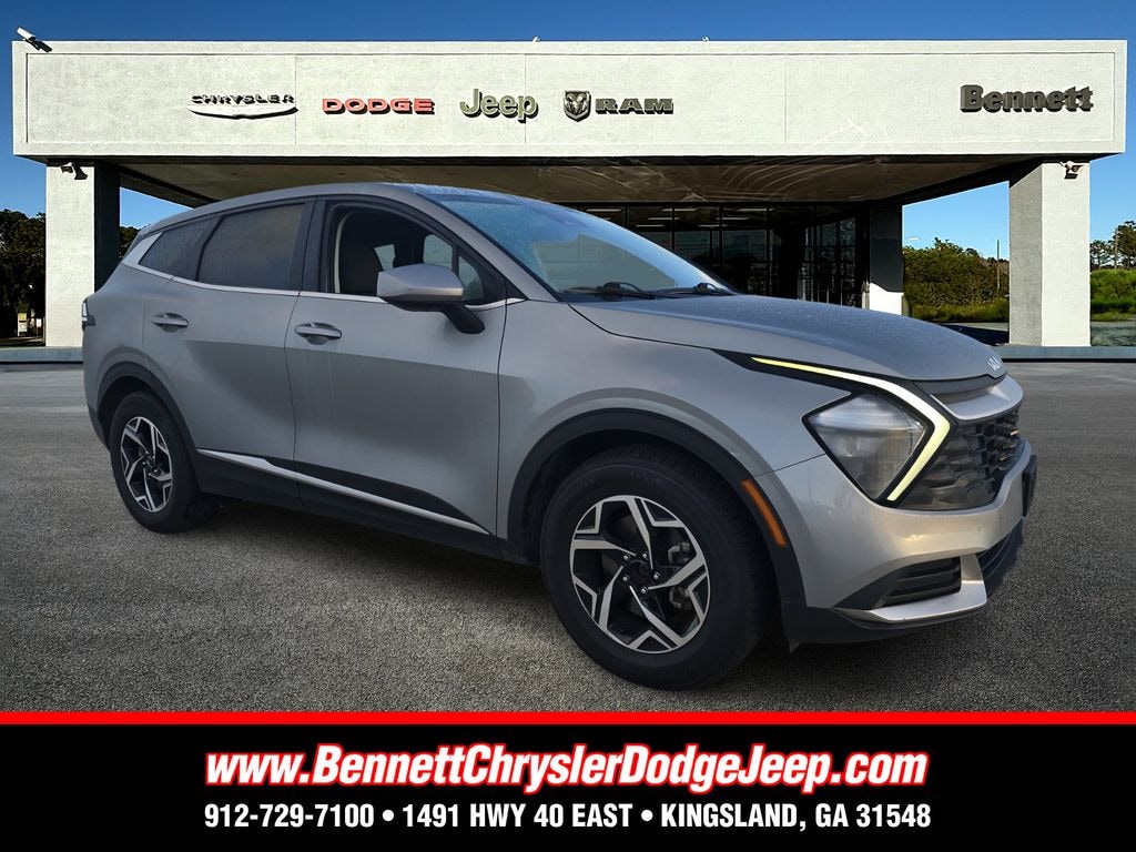 Used 2023 Kia Sportage LX SUV