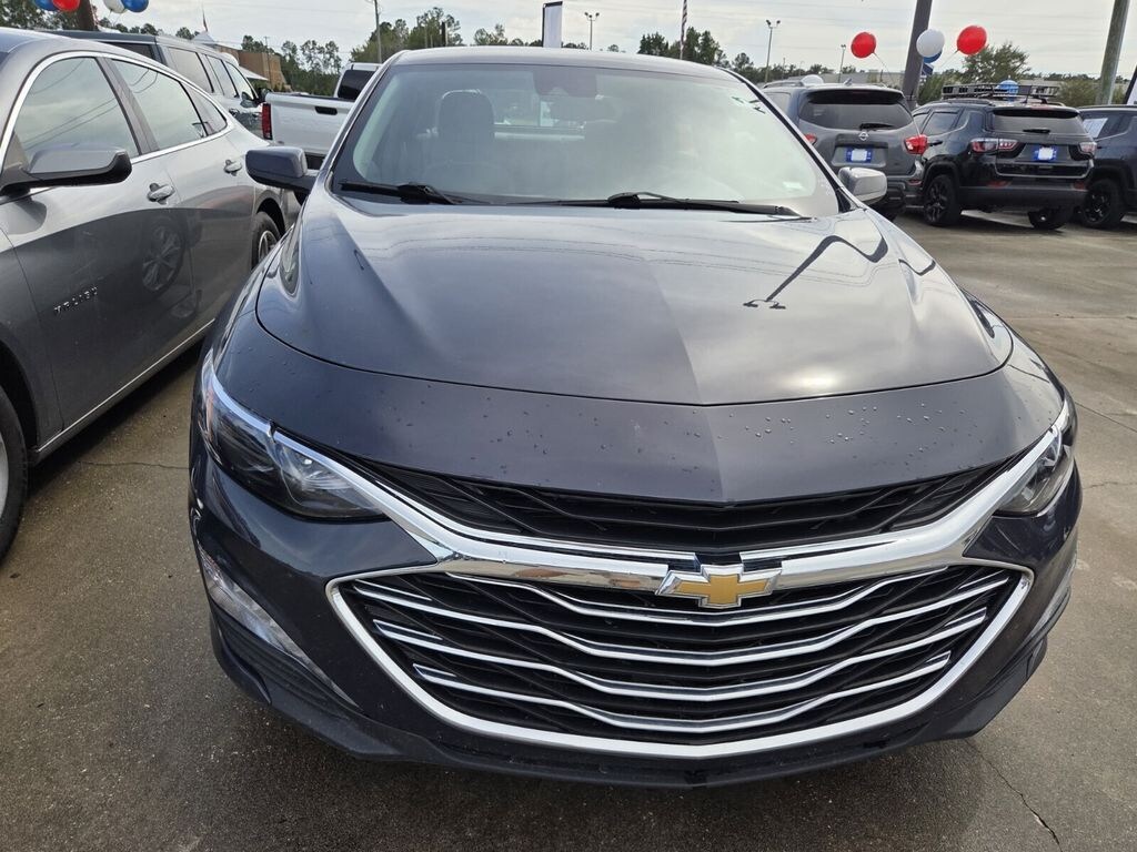 Used 2025 Chevrolet Malibu 1LT Sedan