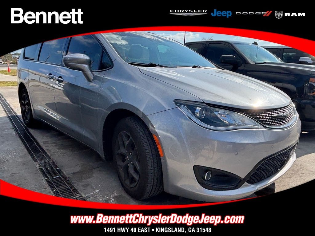 Used 2020 Chrysler Pacifica Touring L Plus Van Passenger Van