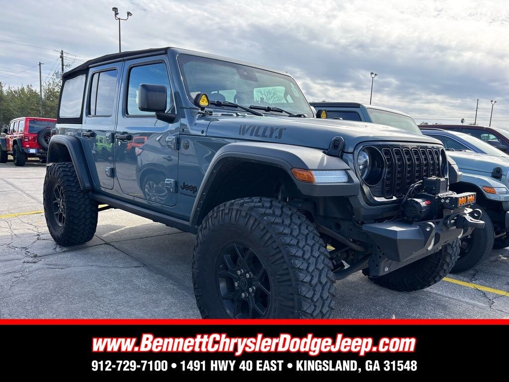 Used 2024 Jeep Wrangler Sport SUV