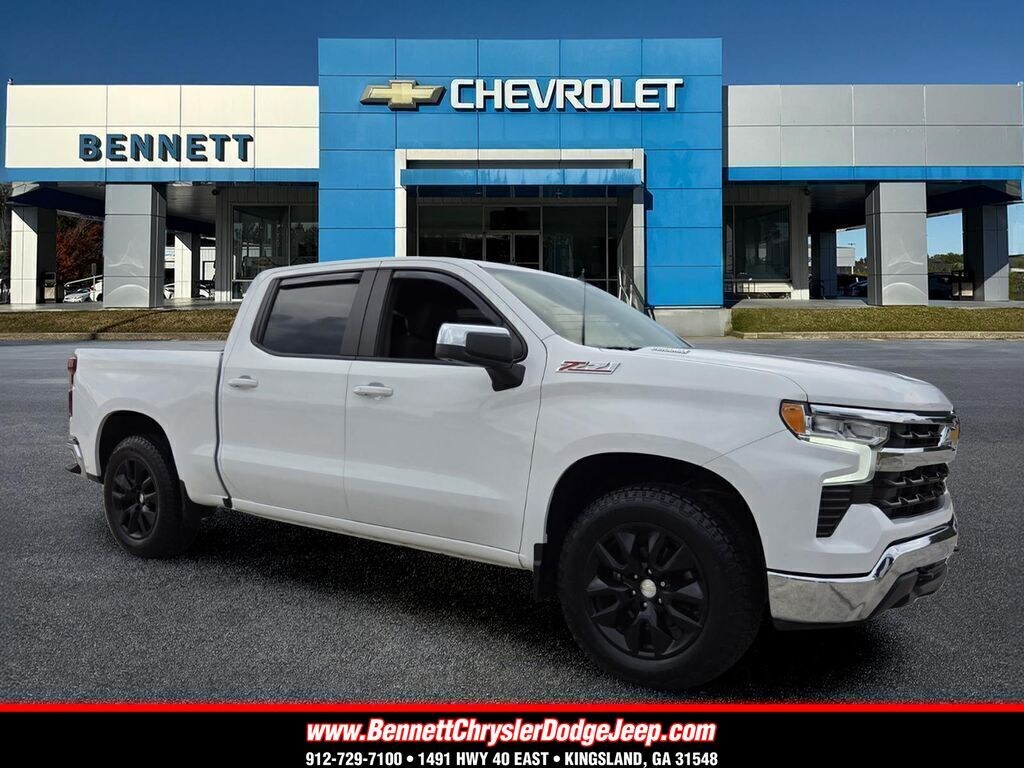 Used 2023 Chevrolet Silverado 1500 LT w/1LT Truck Crew Cab