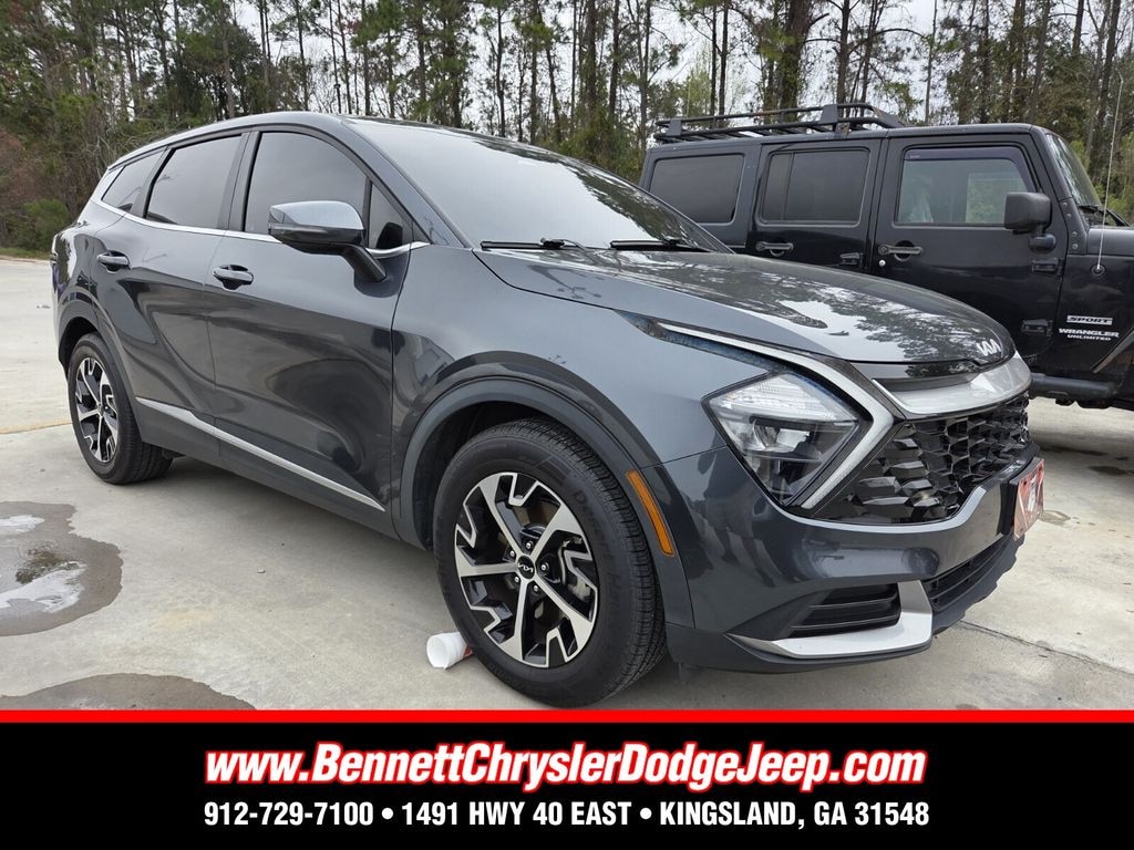 Used 2023 Kia Sportage EX SUV