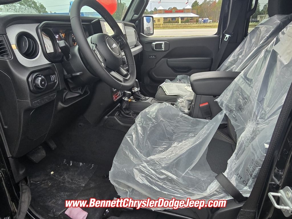 New 2026 Jeep Wrangler 4-DOOR WILLYS Sport Utility