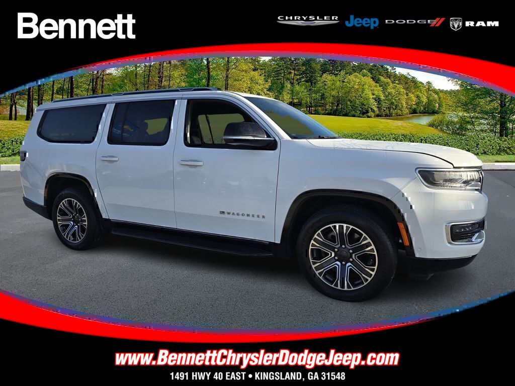 2023 Jeep Wagoneer L Series II's photo