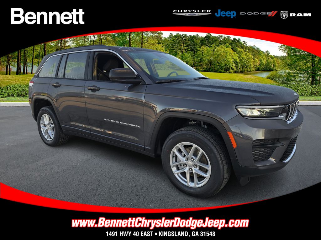 2025 Jeep Grand Cherokee Laredo's photo