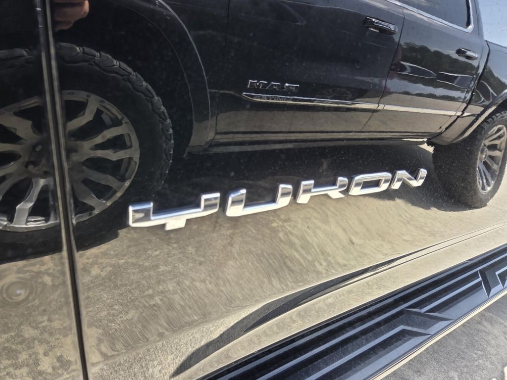 Used 2023 GMC Yukon XL SLE SUV
