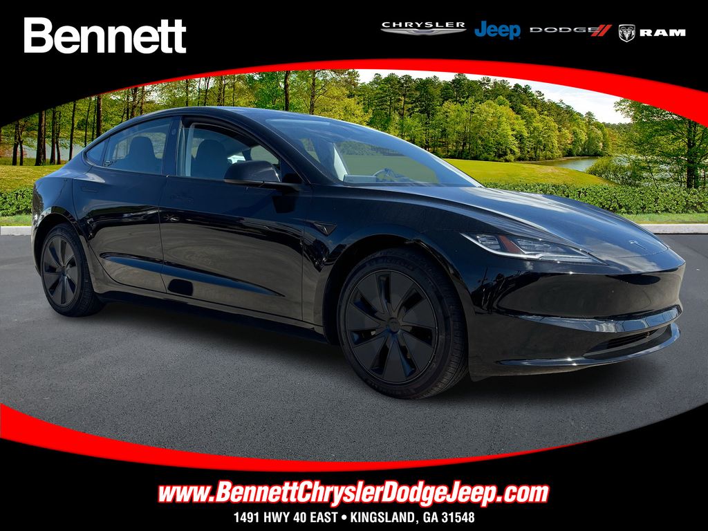 2025 Tesla Model 3 Performance's photo