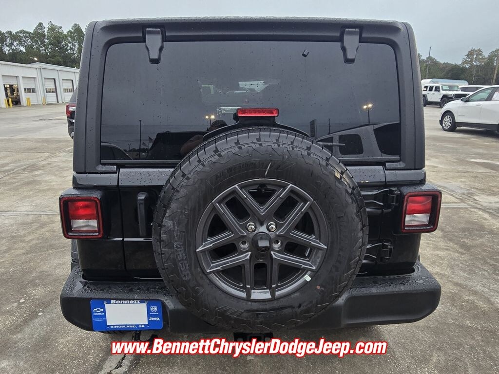 New 2026 Jeep Wrangler 4-DOOR SPORT S Sport Utility