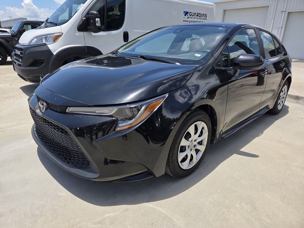 Used 2022 Toyota Corolla LE Sedan