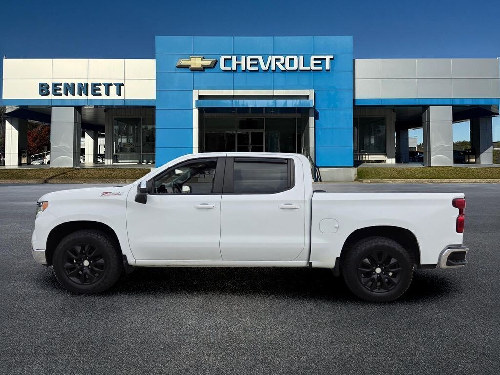 Used 2023 Chevrolet Silverado 1500 LT w/1LT Truck Crew Cab