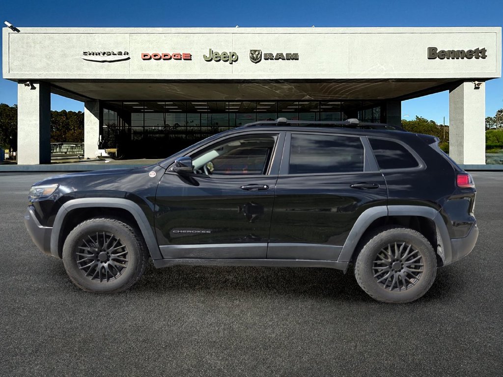 Used 2022 Jeep Cherokee Trailhawk SUV