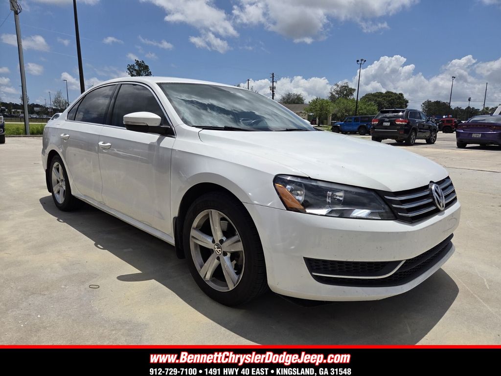 2014 Volkswagen Passat 1.8T SE Auto's photo