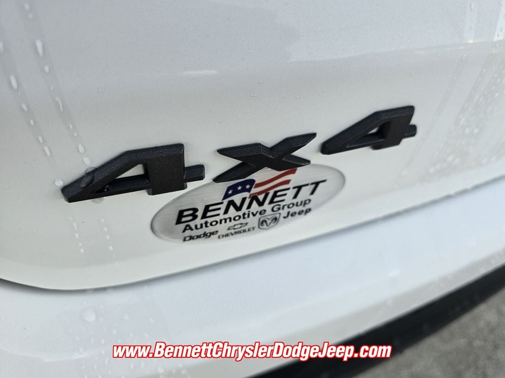 New 2026 Jeep Compass LATITUDE ALTITUDE 4X4 Sport Utility