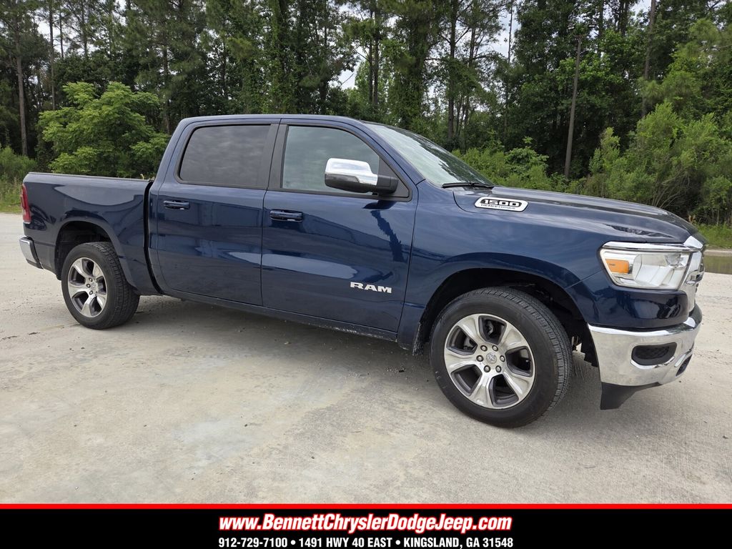2024 RAM 1500 Laramie Crew Cab 5'7's photo