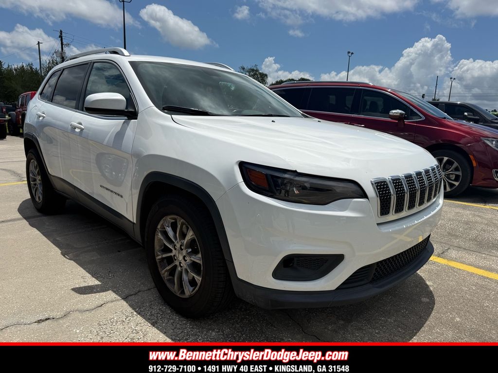2019 Jeep Cherokee Latitude Plus's photo