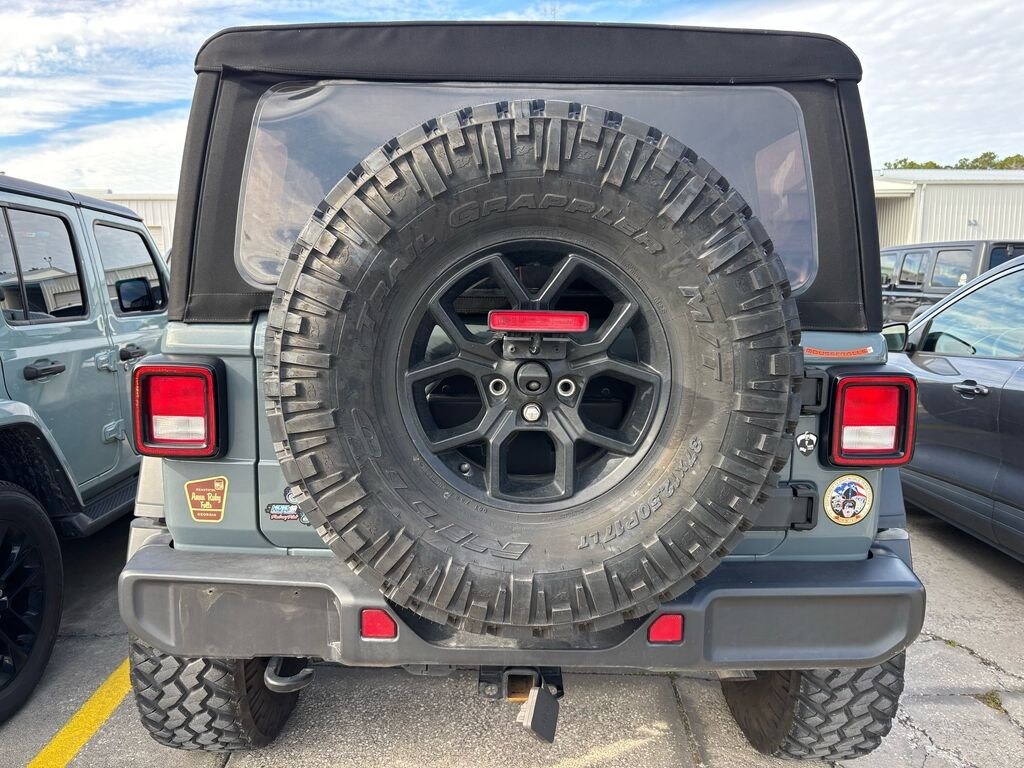 Used 2024 Jeep Wrangler Sport SUV