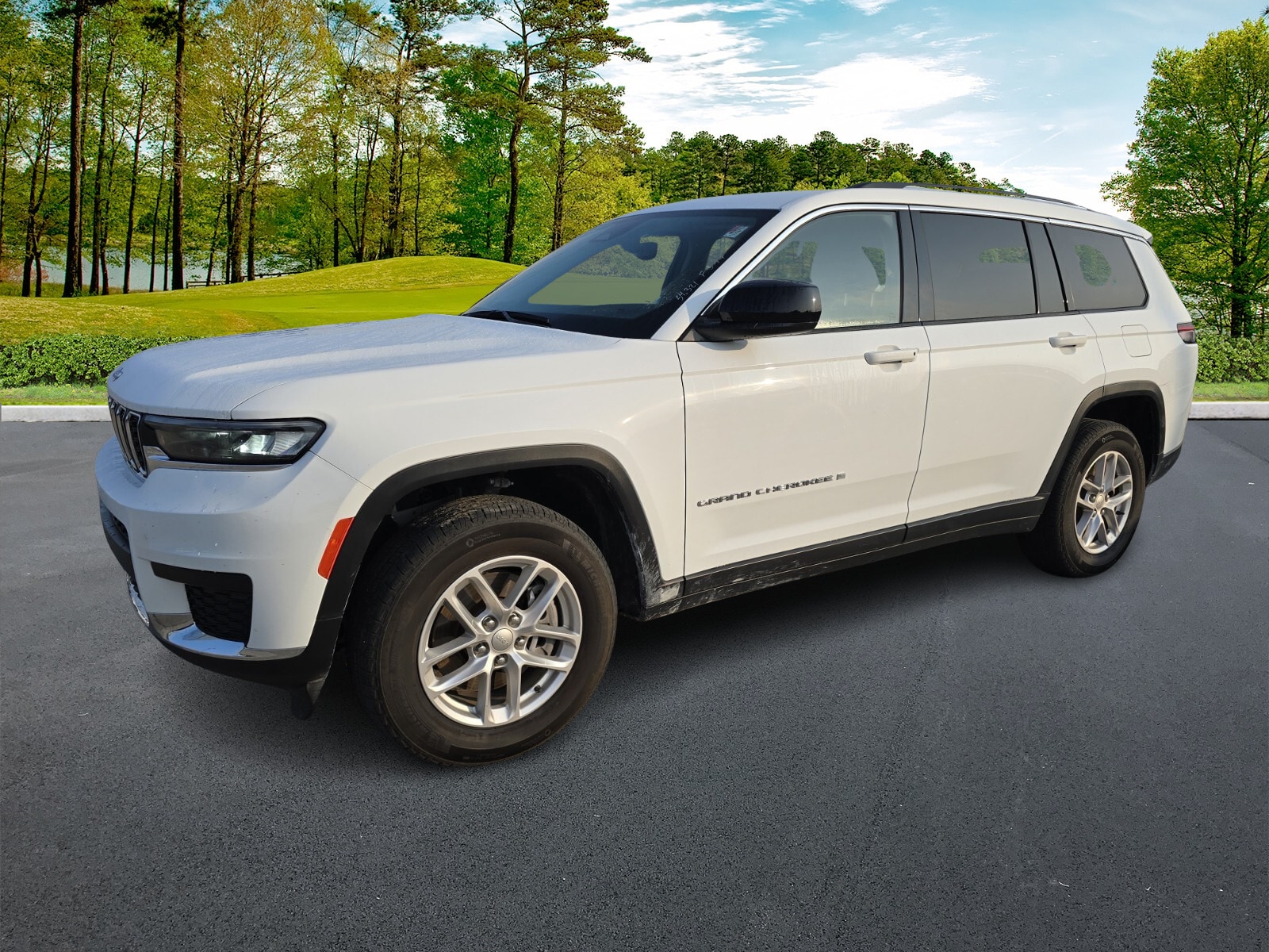 Used 2023 Jeep Grand Cherokee L Laredo with VIN 1C4RJKAG3P8829538 for sale in Kingsland, GA