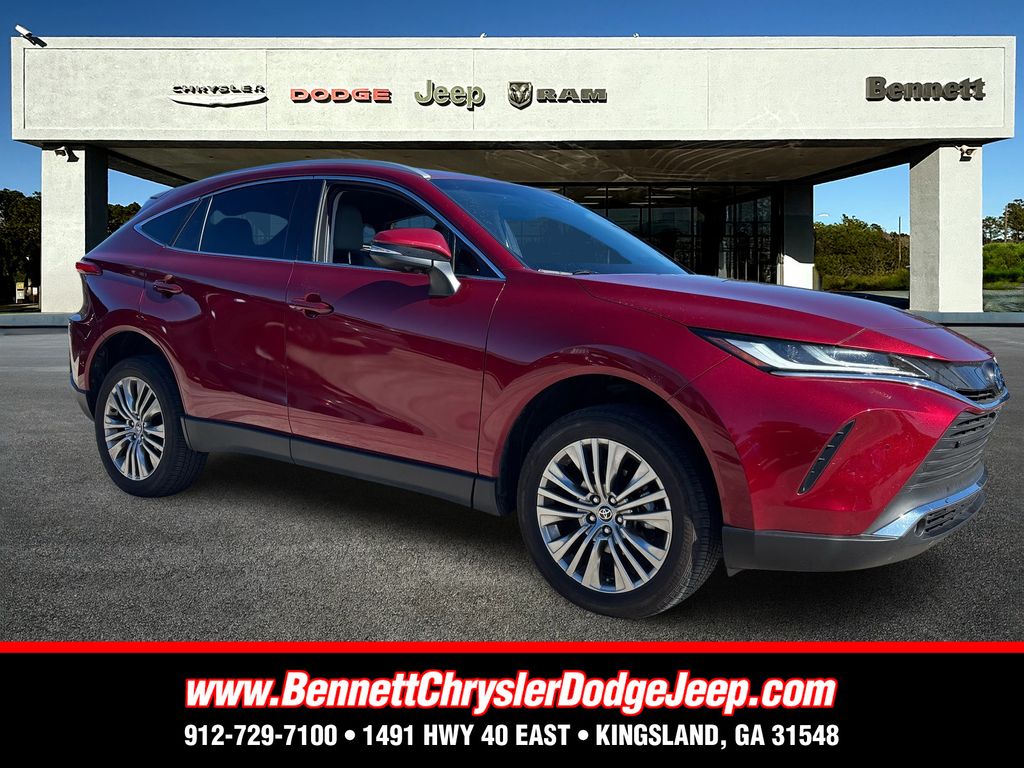 2023 Toyota Venza Limited's photo