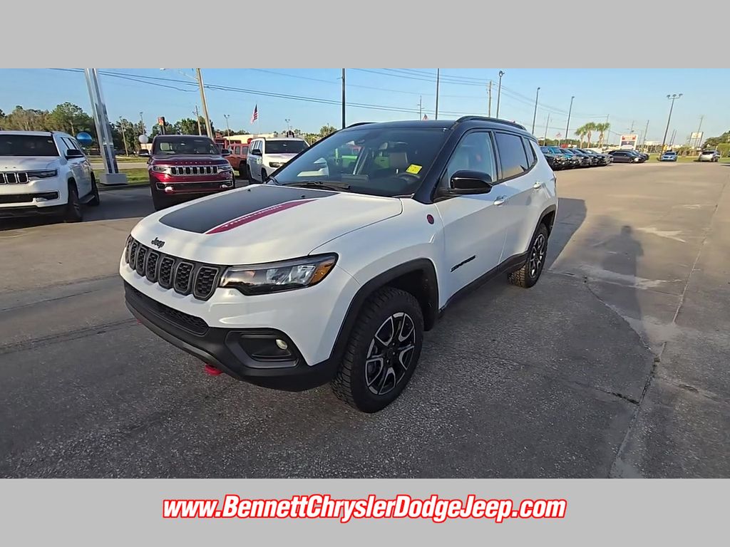 2025 Jeep Compass Trailhawk - Photo 22