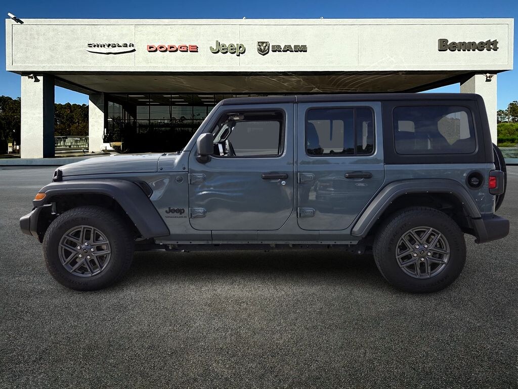 Used 2024 Jeep Wrangler Sport SUV