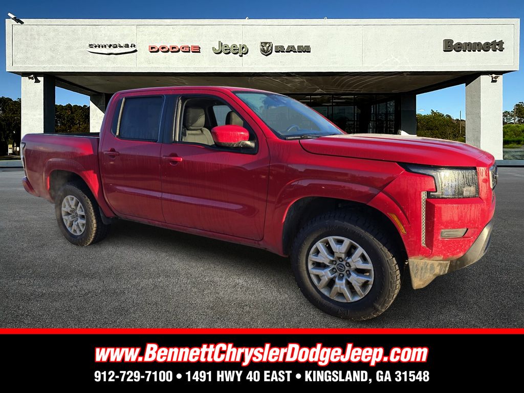 2022 Nissan Frontier SV's photo