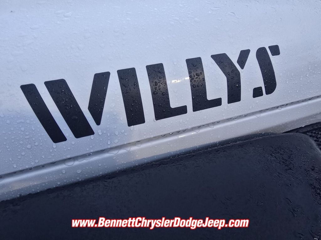 New 2026 Jeep Wrangler 4-DOOR WILLYS Sport Utility