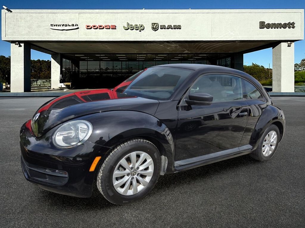 Used 2016 Volkswagen Beetle 1.8T S Automatic Hatchback