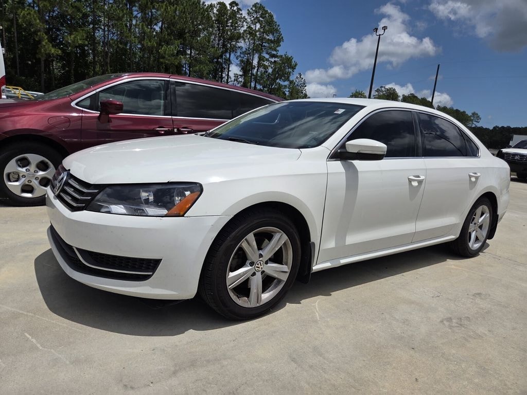 Used 2014 Volkswagen Passat 1.8T Sedan