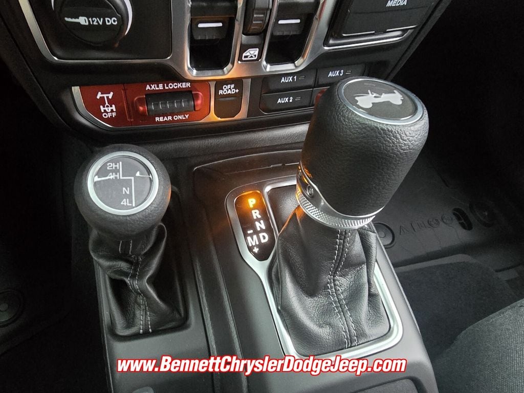 2026 Jeep Wrangler 4-Door Willys - Photo 11