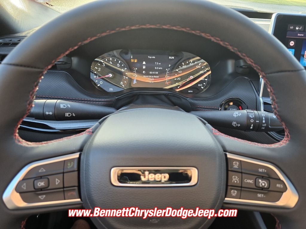 2025 Jeep Compass Trailhawk - Photo 16