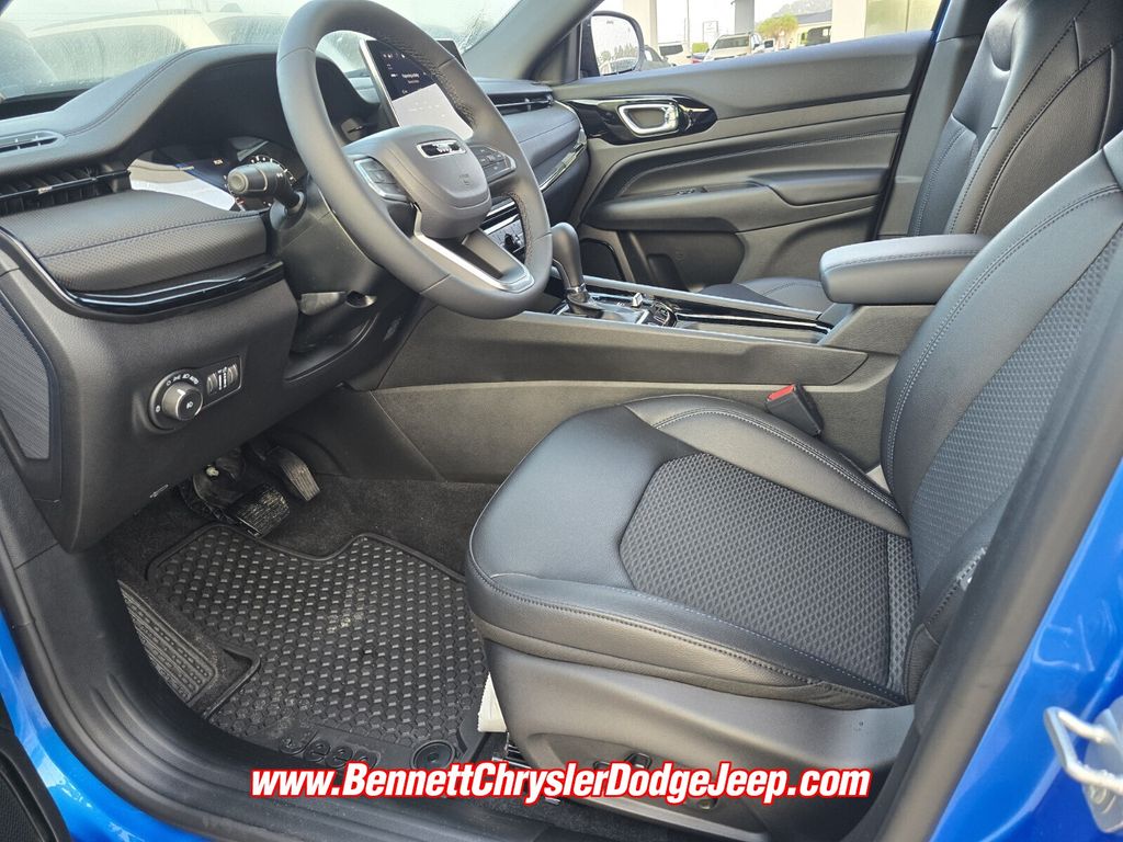 2026 Jeep Compass Altitude Special Edition - Photo 5