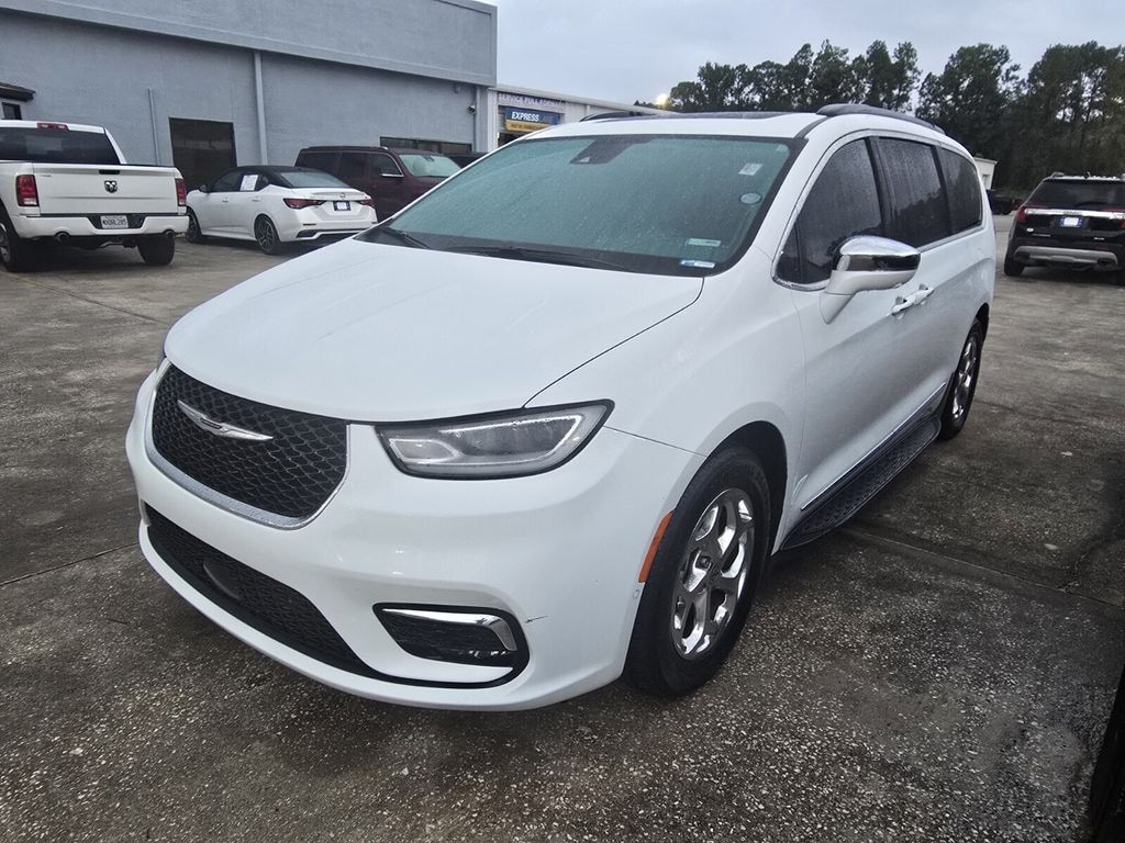 Used 2022 Chrysler Pacifica Limited Van Passenger Van