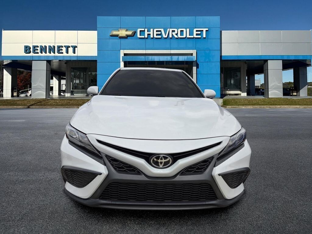 Used 2024 Toyota Camry SE Sedan