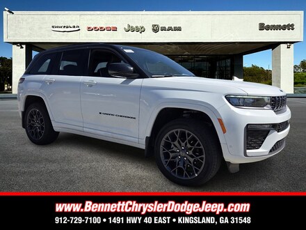 2026 Jeep Grand Cherokee SUMMIT 4X4 Sport Utility