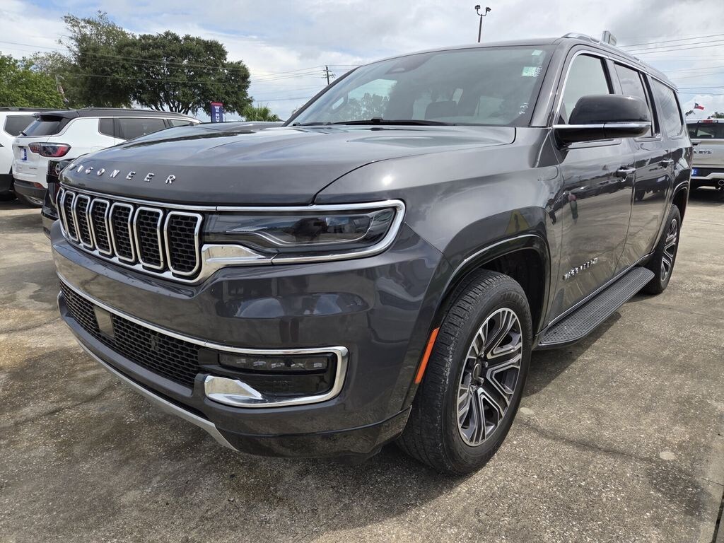 Used 2025 Jeep Wagoneer L Series II SUV