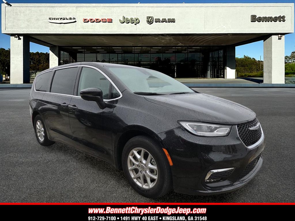  Chrysler Pacifica