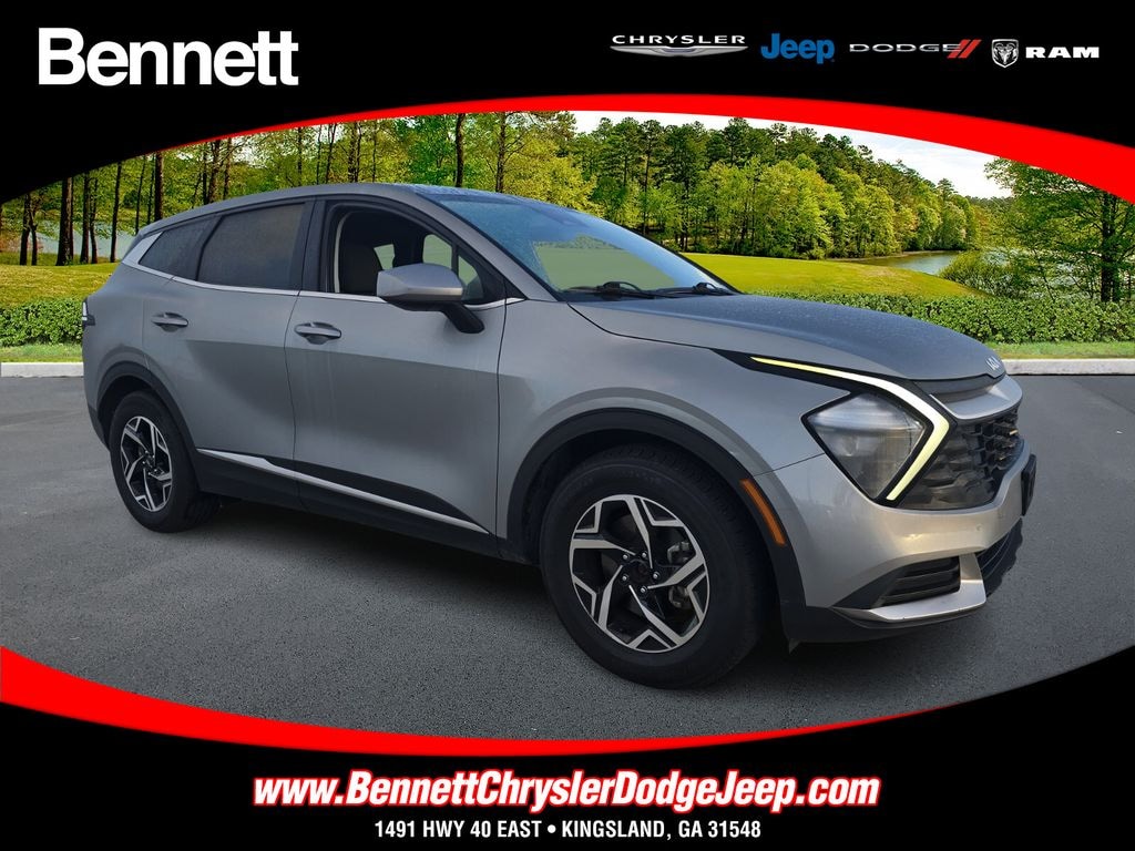 Used 2023 Kia Sportage LX SUV