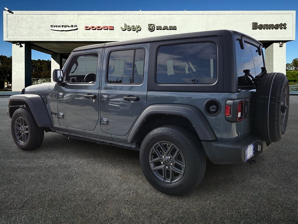 Used 2024 Jeep Wrangler Sport SUV