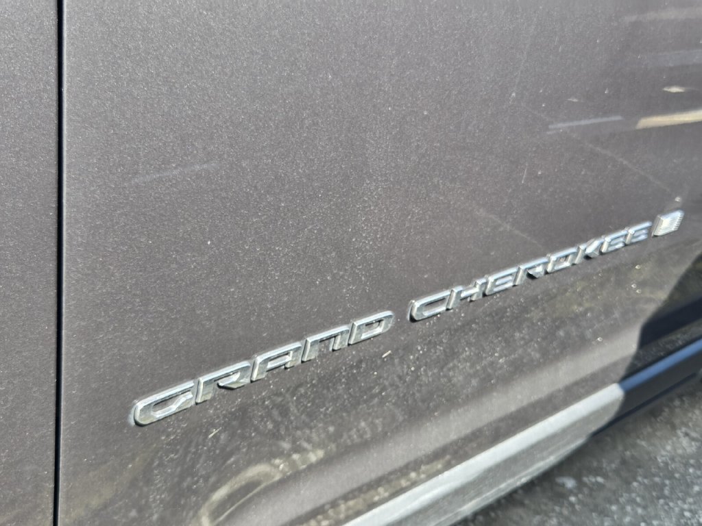 Used 2023 Jeep Grand Cherokee Limited SUV
